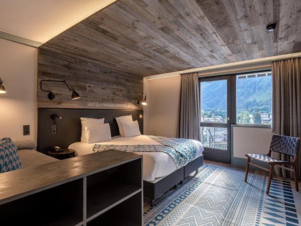 Chalet Hôtel Le Prieuré & Spa : photo 1 de la chambre chambre classique - vue sur village