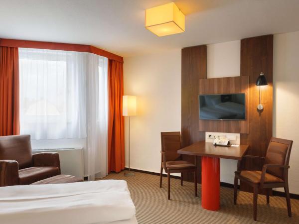Best Western Hotel Nürnberg City West : photo 3 de la chambre chambre standard lit queen-size