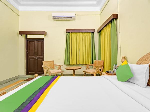 Treebo The Regal House, Near Fateh Sagar Lake : photo 4 de la chambre chambre double deluxe