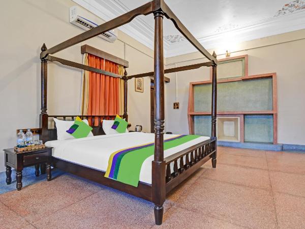 Treebo The Regal House, Near Fateh Sagar Lake : photo 1 de la chambre chambre double supérieure