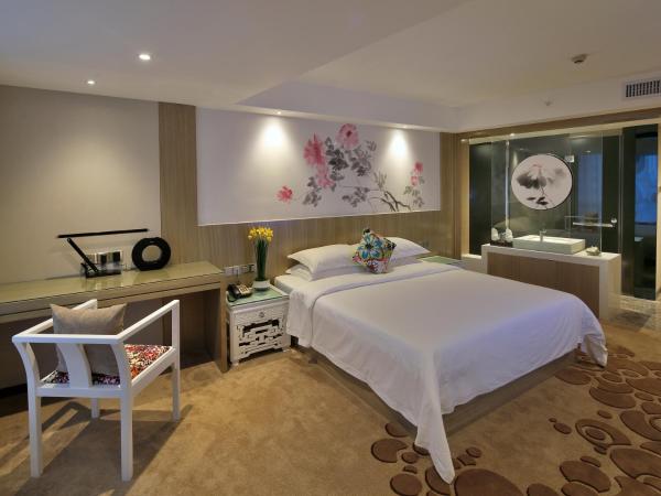 Paco Hotel Tuanyida Metro Guangzhou-Canton Fair free shuttle bus : photo 4 de la chambre chambre lit queen-size de luxe