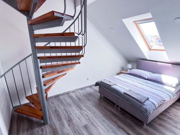 Minihotel Vitex : photo 1 de la chambre appartement avec balcon