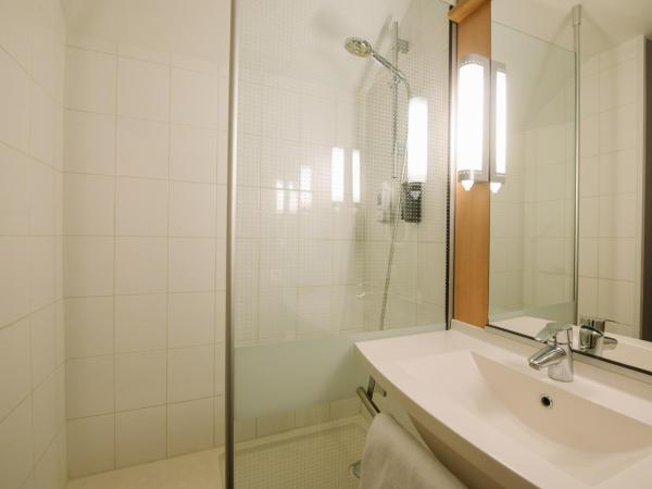 ibis Avignon Centre Gare : photo 5 de la chambre chambre lits jumeaux standard