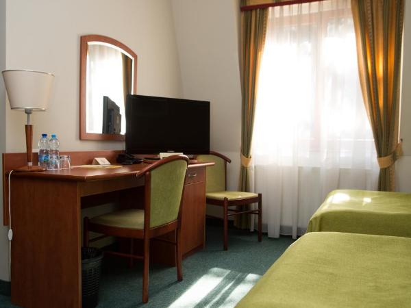 Hotel Rezydencja Solei : photo 2 de la chambre chambre double