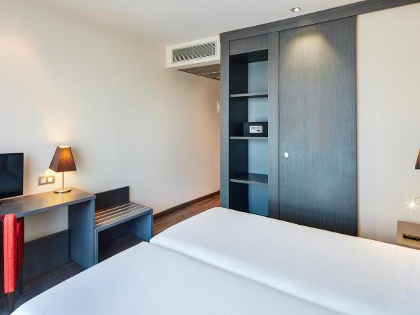 Sercotel Plaza Feria : photo 4 de la chambre chambre double ou lits jumeaux
