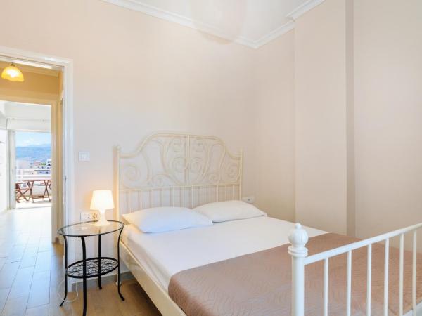 Archontiki City Hotel : photo 3 de la chambre chambre quadruple supérieure