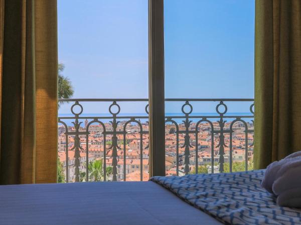 Hôtel Petit Palais : photo 6 de la chambre chambre double classique - vue sur mer