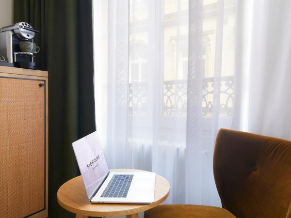 Mercure Grand Hôtel Metz Centre Cathédrale : photo 3 de la chambre chambre double privilège avec canapé-lit simple
