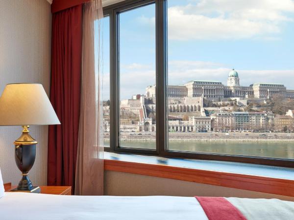 InterContinental Budapest, an IHG Hotel : photo 9 de la chambre suite junior - vue sur fleuve