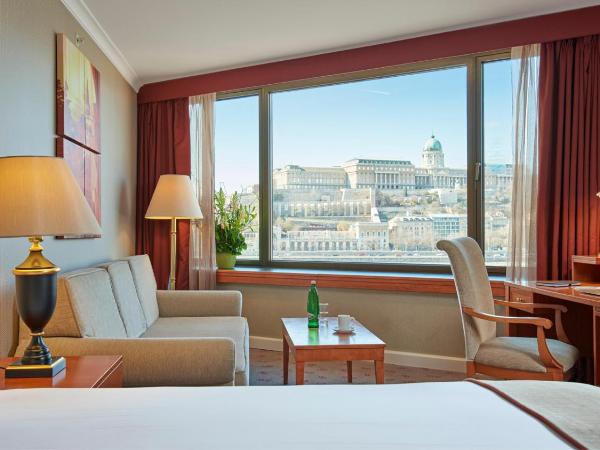 InterContinental Budapest, an IHG Hotel : photo 5 de la chambre chambre familiale premium avec 2 lits queen-size - vue sur fleuve