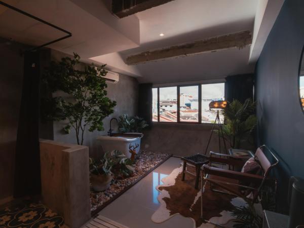Very Hotel : photo 3 de la chambre designer suite with bathtub -ebony
