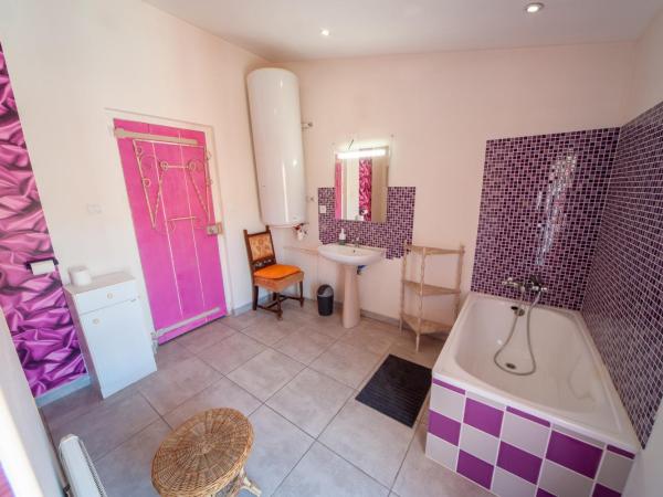 Rêver à Béziers Centre ville et Gare : photo 3 de la chambre chambre triple