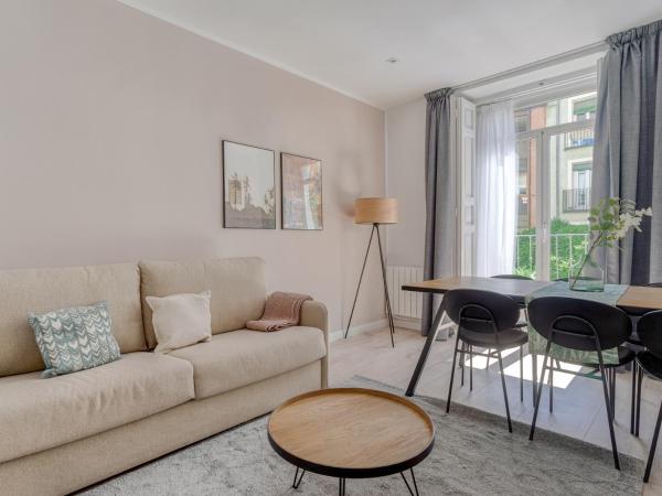 limehome Madrid Calle Ave María - estancia temporal : photo 7 de la chambre appartement 2 chambres avec balcon