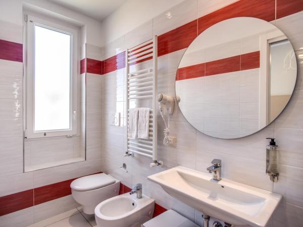 Hotel Florida : photo 9 de la chambre chambre double ou lits jumeaux