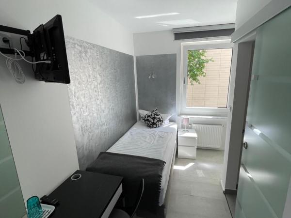 Liberty Hotel Cologne : photo 1 de la chambre chambre simple