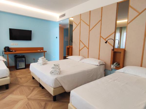 Catania Sea Palace Hotel : photo 2 de la chambre chambre familiale supérieure