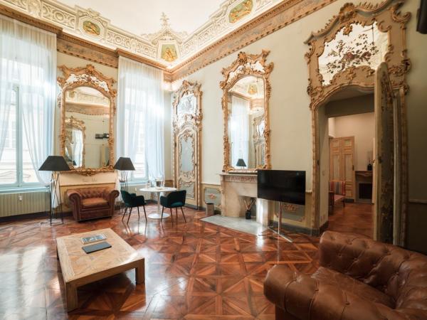 Royal Palace Hotel : photo 1 de la chambre suite deluxe avec lit king-size