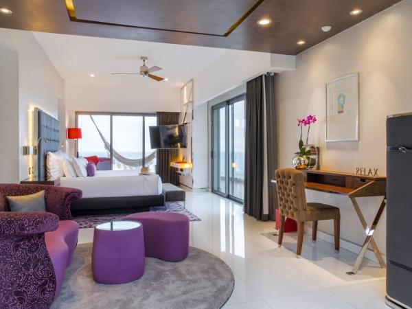 Hotel Mousai - Adults Only : photo 10 de la chambre suite d'angle ultra mousai - exposée nord