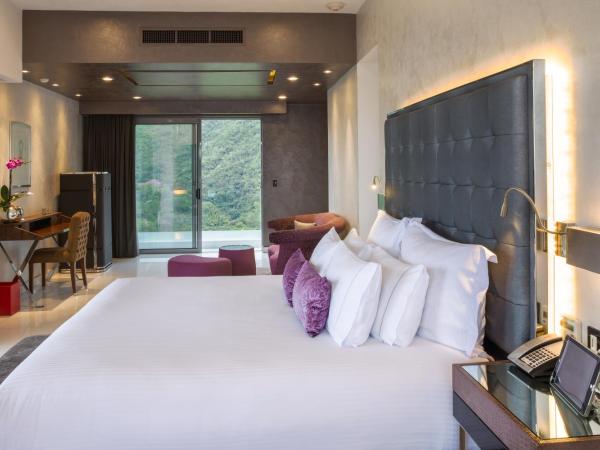 Hotel Mousai - Adults Only : photo 6 de la chambre suite d'angle ultra mousai - exposée nord