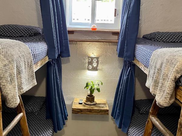 Itzé Hostel : photo 4 de la chambre lit dans dortoir mixte de 4 lits