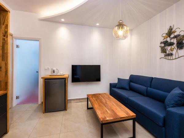 Alizea Villas & Suites : photo 5 de la chambre chambre deluxe