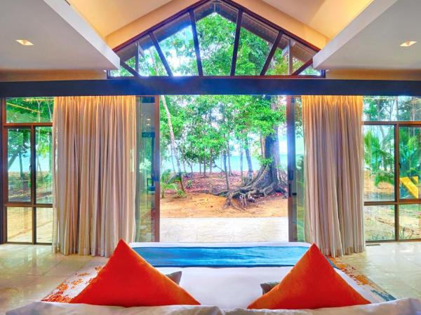 Borneo Eagle Resort : photo 3 de la chambre villa corail