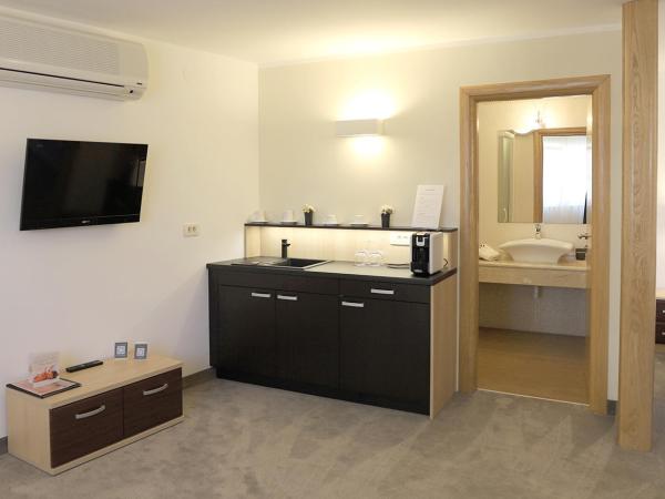 Hotel Villa Margaret : photo 9 de la chambre chambre double confort dans annexe