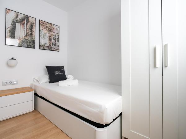 limehome Barcelona Carrer de Fontcoberta - Digital Access : photo 5 de la chambre chambre simple Économique
