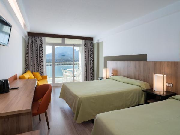 Medplaya Hotel Flamingo Oasis : photo 1 de la chambre chambre familiale (2 adultes + 3 enfants)