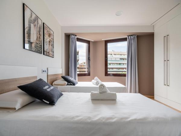 limehome Barcelona Carrer de Fontcoberta - Digital Access : photo 10 de la chambre chambre lits jumeaux