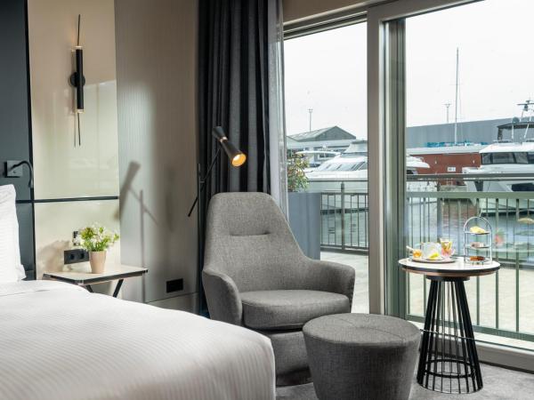 Crowne Plaza - Istanbul Tuzla Viaport Marina, an IHG Hotel : photo 7 de la chambre chambre lit king-size standard