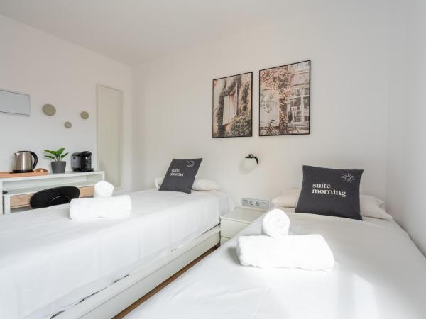 limehome Barcelona Carrer de Fontcoberta - Digital Access : photo 6 de la chambre chambre lits jumeaux Économique