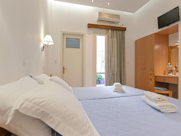 Hotel Zeus : photo 3 de la chambre chambre lits jumeaux Économique