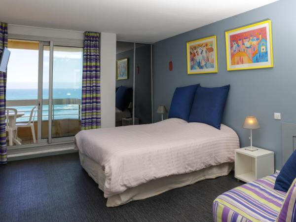 Résidence Victoria Surf : photo 8 de la chambre appartement 1 chambre - vue sur mer