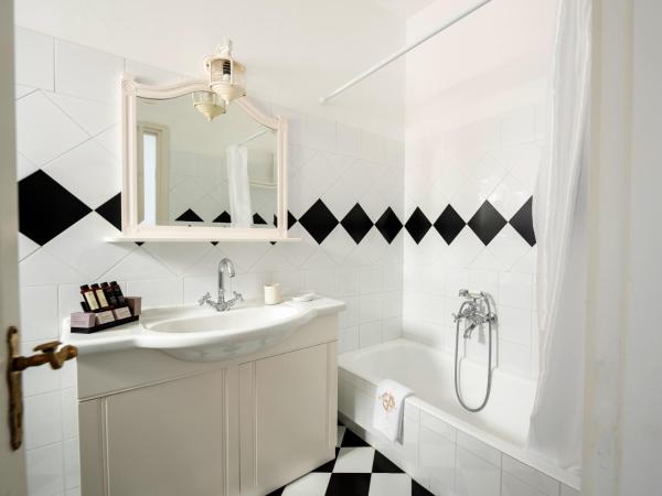 Nikos Villas : photo 9 de la chambre villa 2 chambres - vue sur caldera