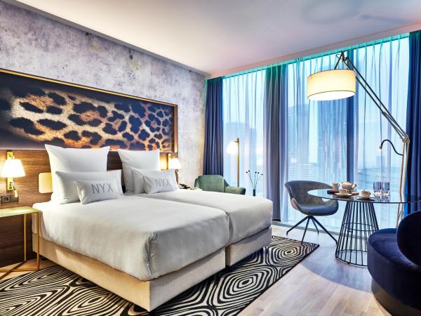 NYX Hotel Warsaw by Leonardo Hotels : photo 1 de la chambre chambre double confort