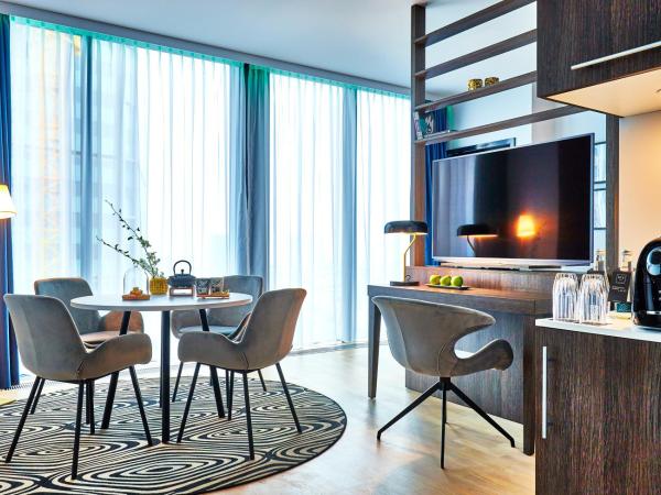 NYX Hotel Warsaw by Leonardo Hotels : photo 3 de la chambre suite