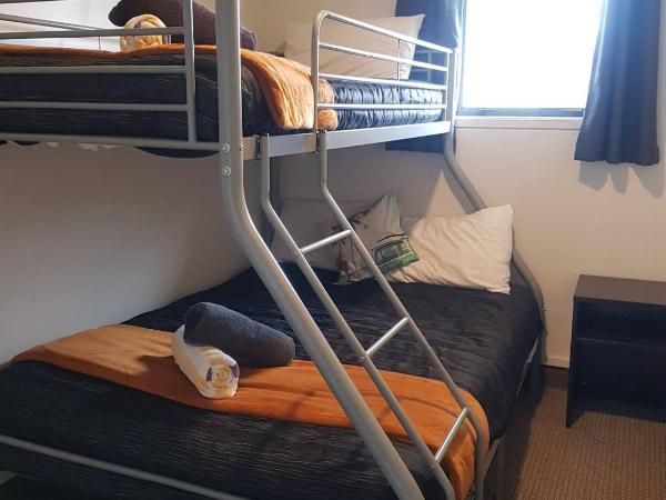 All Seasons Holiday Park : photo 2 de la chambre appartement familial