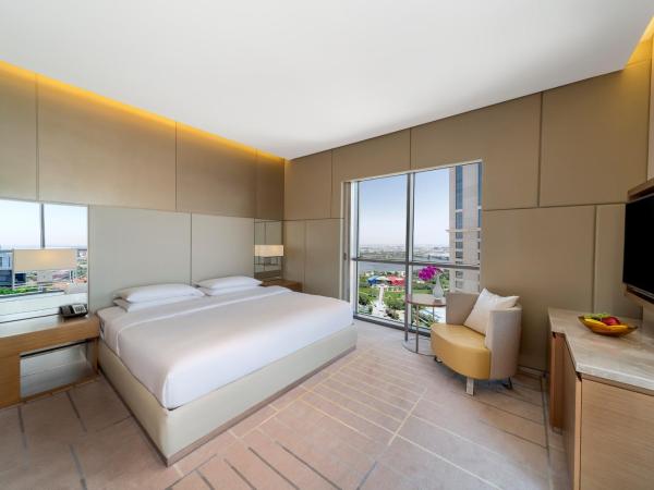 Hyatt Regency Dubai Creek Heights : photo 1 de la chambre chambre lit king-size - accès au club