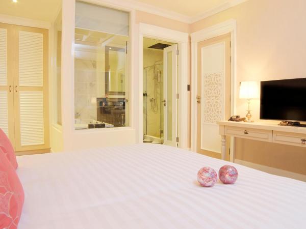 The Raya Surawong Bangkok : photo 9 de la chambre suite exécutive