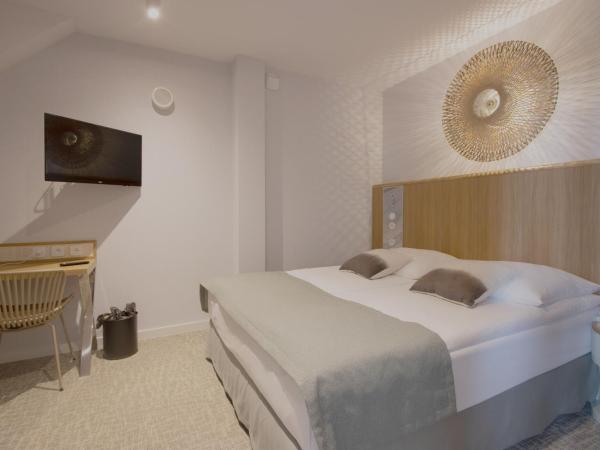 Hotel Zhong Hua : photo 1 de la chambre suite