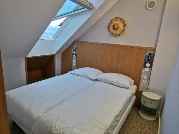 Hotel Zhong Hua : photo 5 de la chambre suite