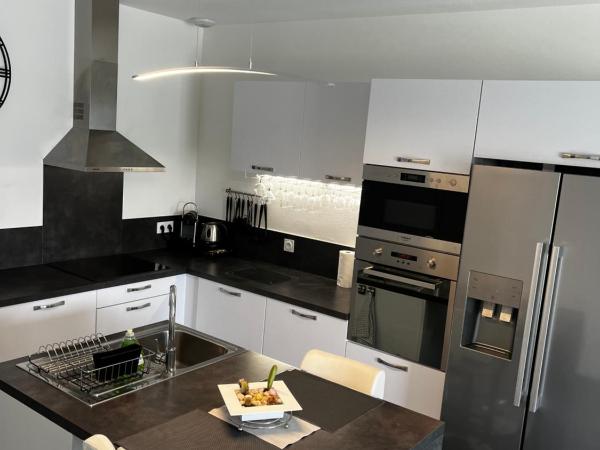 Casa Petra SALGA : photo 10 de la chambre chambre lit king-size - vue sur montagne