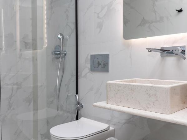 Alenor City Hotel : photo 6 de la chambre suite familiale