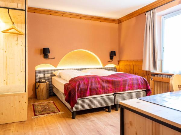 Hotel Bären : photo 2 de la chambre chambre double confort côté nord