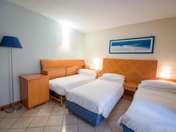 Hotel Centrale : photo 7 de la chambre chambre triple
