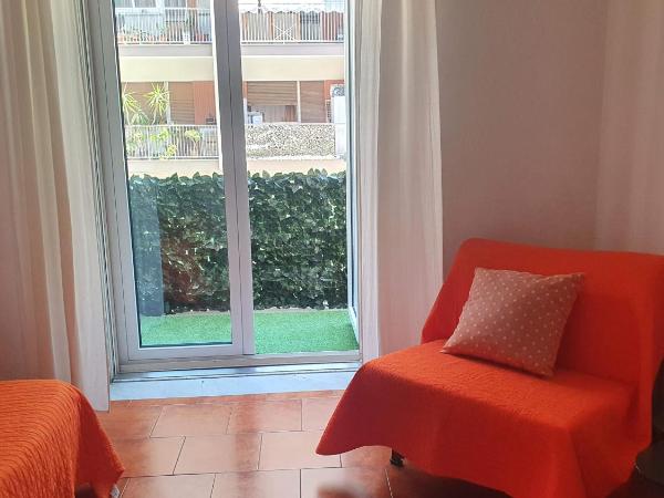 Primo Piano Guesthouse - Bari Policlinico : photo 1 de la chambre chambre triple avec salle de bains privative