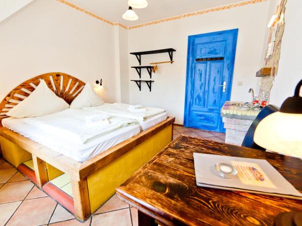 Gästehaus Mezcalero : photo 8 de la chambre chambre double avec salle de bains commune