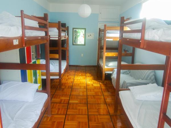 Refugio Hostel Fortaleza : photo 1 de la chambre lit dans dortoir mixte de 8 lits 