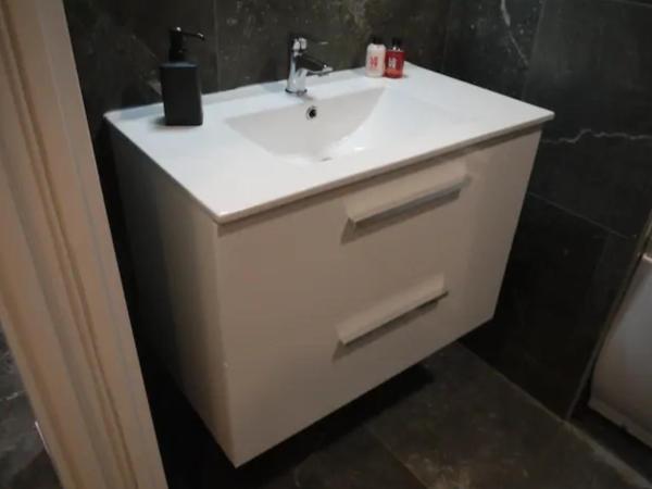 Cozy Rooms - BAÑERA HIDROMASAJE : photo 1 de la chambre suite avec jacuzzi